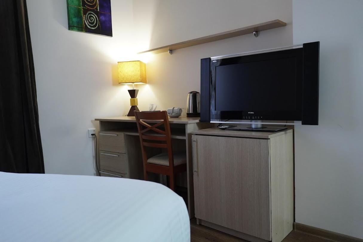 Aquapark Hotel & Villas Yerevan Room photo